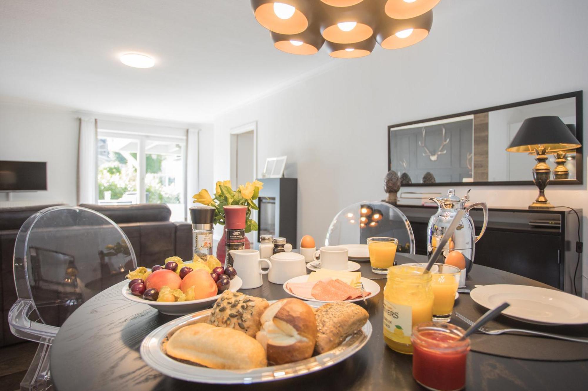 The Suite Winterberg Deluxe - Exklusive Ausstattung, Bestlage Zwischen Skikarussell Und Marktplatz, Eigener Garten, Ski- Und Fahrradraum, Ruhige Suedausrichtung, Wlan, Hundefreundlich Екстериор снимка