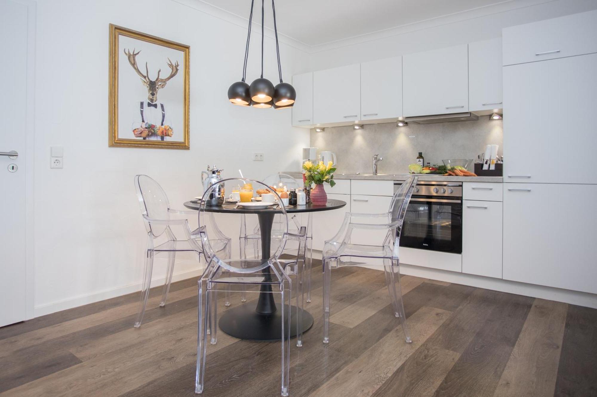 The Suite Winterberg Deluxe - Exklusive Ausstattung, Bestlage Zwischen Skikarussell Und Marktplatz, Eigener Garten, Ski- Und Fahrradraum, Ruhige Suedausrichtung, Wlan, Hundefreundlich Екстериор снимка